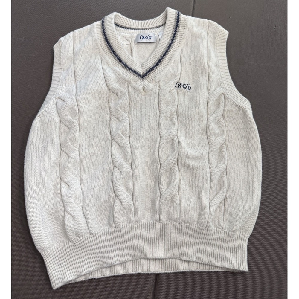 Vintage Izod Sweater Vest Mens Medium White  Cable Knit V Neck Golf Crest Preppy